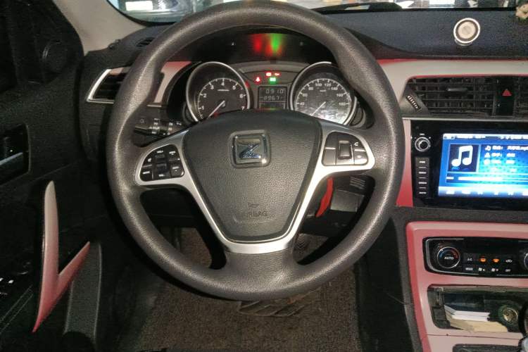 Used Zotye T600 2014 1.5T Manual Flagship Version Steering Wheel