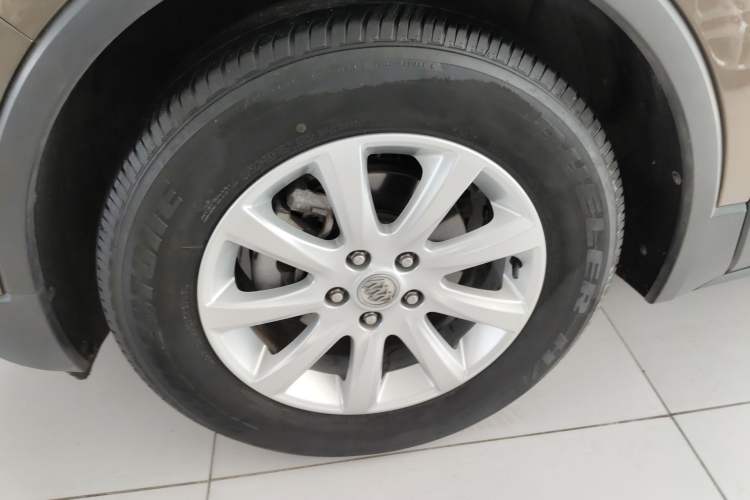 Used Buick Envision 2018 20T Two-Wheel-Drive Elite Model