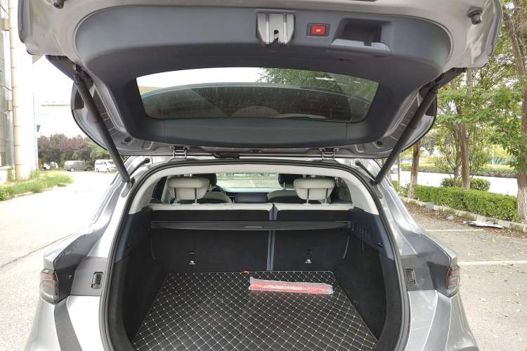 Used ARCFOX Alpha T 2022 653S+ 160kW
