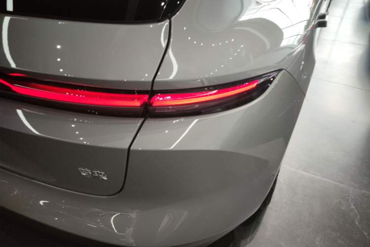 Used Nio ET5T 2024 75kWh Touring