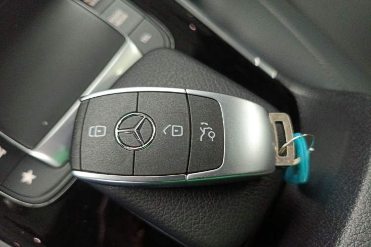 Used Mercedes-Benz GLB 2020 Updated GLB 200 Dynamic Edition Vehicle Key