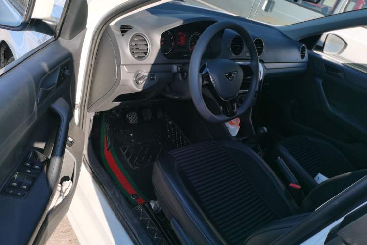 Used Jetta VA3 2025 Model, 1.5L Manual Ambitious Edition