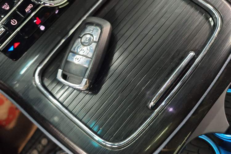 Used Lincoln Nautilus 2021 2.0T Four-Wheel Drive Luxury Edition
