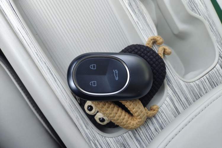 Used Nio ET7 2022 100 kWh Vehicle Key