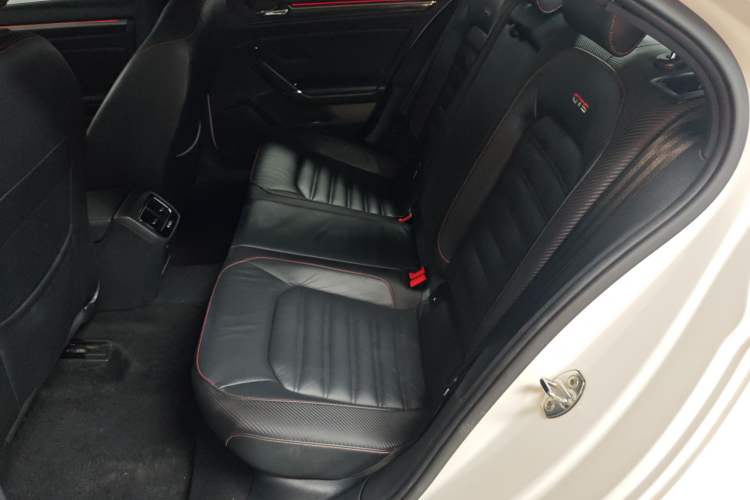 Used Volkswagen Lamando 2017 2.0T GTS
