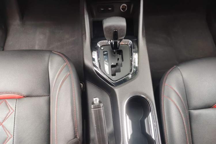 Used Soueast DX3 2018 1.5T CVT Flagship Edition
