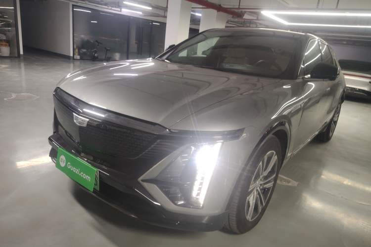 Used Cadillac LYRIQ 2022 Four-Wheel-Drive High-Performance Deluxe Edition