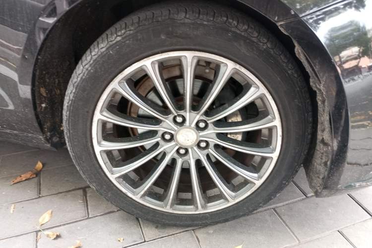 Used Zotye Z700 2016 1.8T DCT Luxury Model