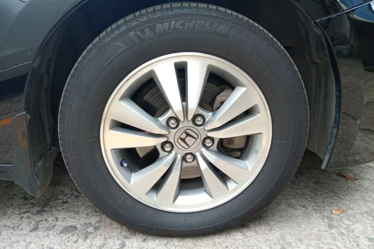 Used Honda Accord 2012 2.4L LX
