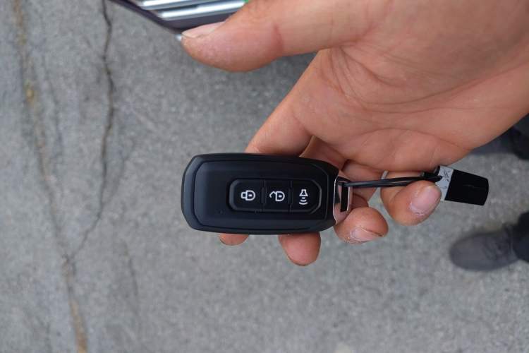 Used JMC Yuhu 9 2020 2.0T Automatic Diesel 4x4 Comfort Edition