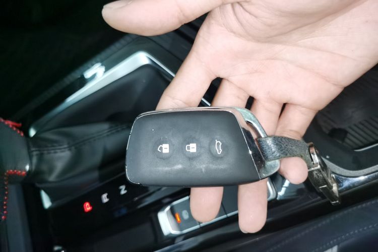 Used Baojun RM-5 2019 1.5T CVT 24-Hour Online Premium Version 7 Seats Vehicle Key