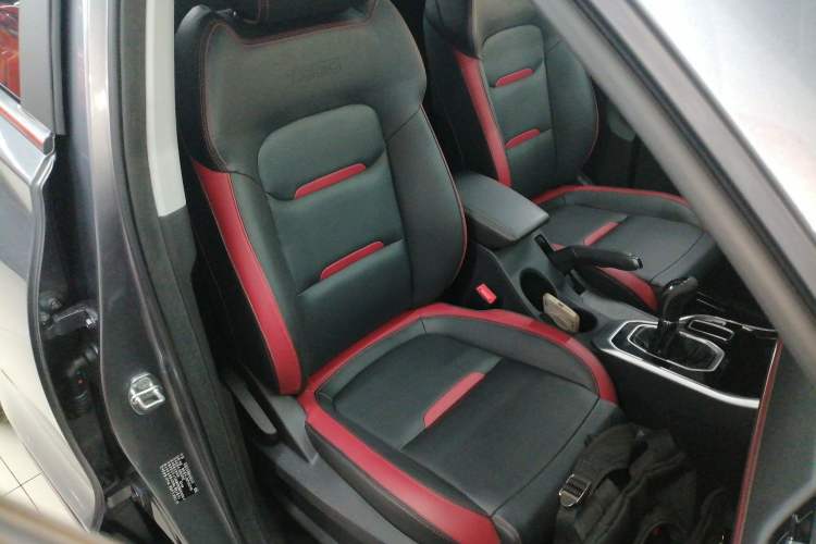 Used Chery Tiggo 5x 2022 Superhero Edition 1.5L Manual Fashion Model Right Front Seat