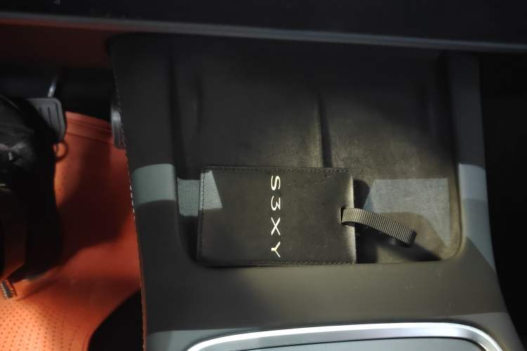 Used Tesla Model 3 2022 Rear-Wheel-Drive Version Vehicle Key