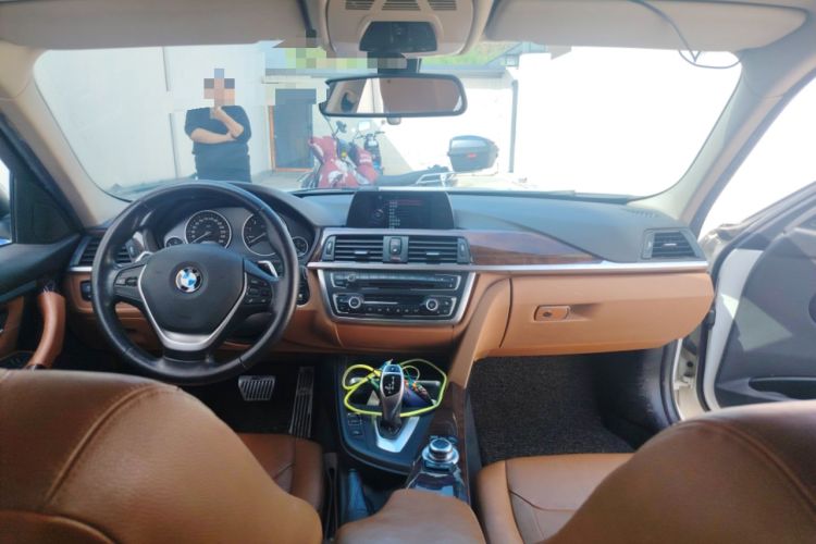 Used BMW 3 Series 2014 320Li Luxury Design Package Headliner