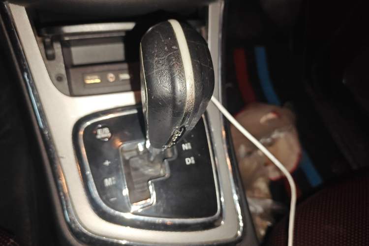 Used Baojun 560 2016 1.8L iAMT Luxury Model Gear Lever