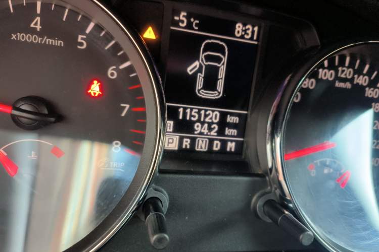 Used Nissan Qashqai 2011 2.0 XV Lea CVT 2WD
