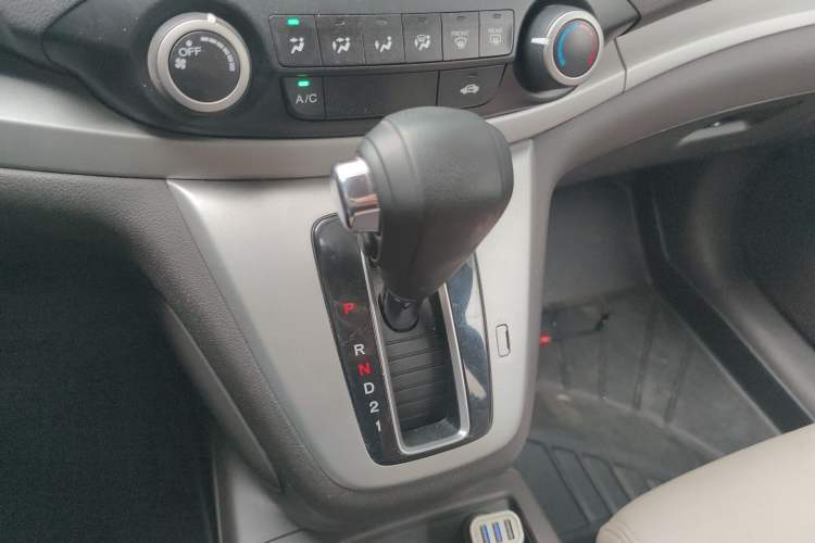 Used Honda CR-V 2013 2.0L 2WD Classic Edition Gear Lever
