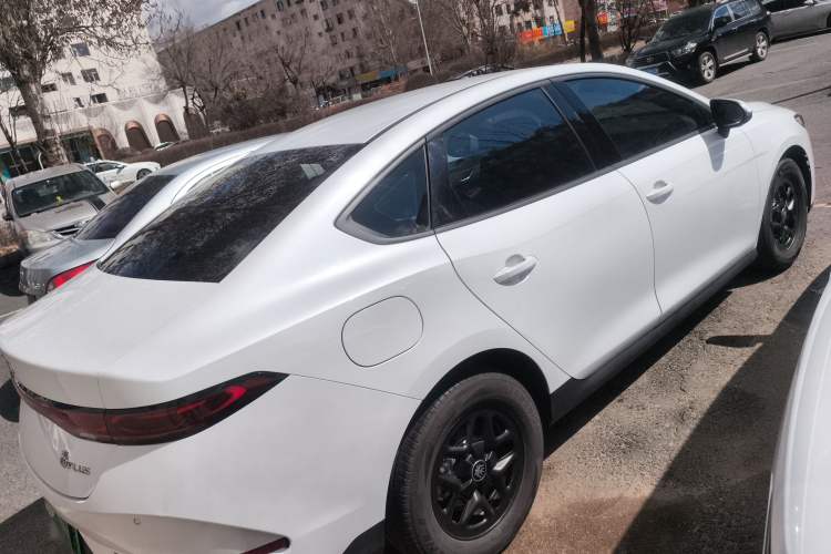 Used BYD Qin PLUS 2025 DM-i Smart Drive 55KM Leading Model Rear Right 45 Deg