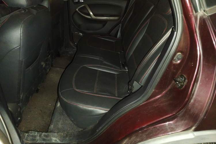 Used Haima S5 2015 1.6L Manual Luxury Model with Sunroof Left Rear Seat