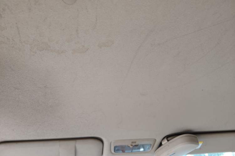 Used Toyota YARiS L Zhi Xuan 2016 Revised 1.5E CVT Charming Edition Headliner