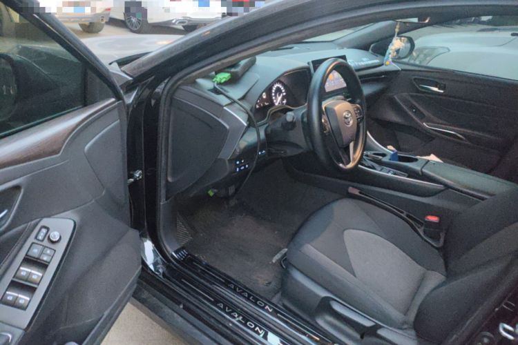 Used Toyota Avalon 2022 2.0L Ambition Edition