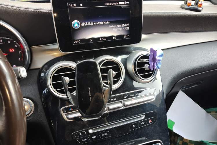 Used Mercedes-Benz GLC Coupe 2018 GLC 200 4MATIC Coupe SUV Audio And AC Panel