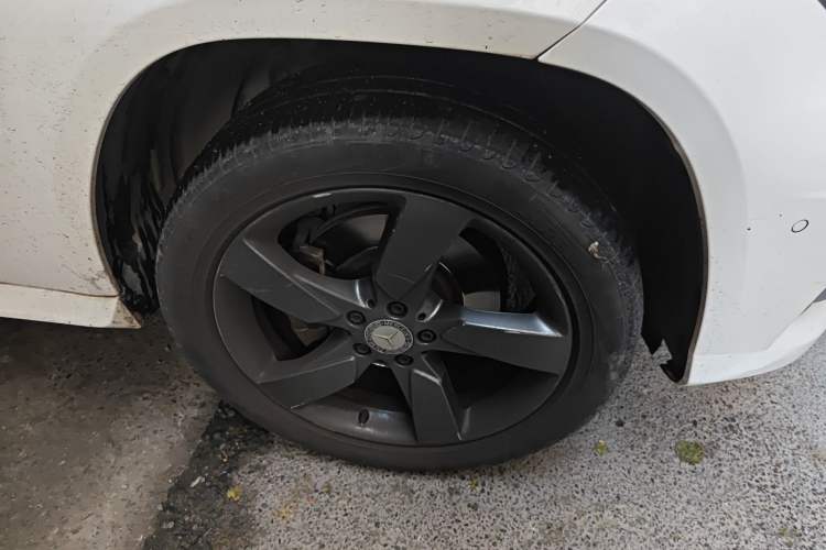 Used Mercedes-Benz GLK-Class 2015 GLK 260 4MATIC Fashion Edition Ultimate Version Right Front Wheel Hub