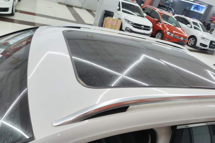 Used Volkswagen Tharu 2019 330TSI Four-Wheel Drive Luxury Edition China VI Standard