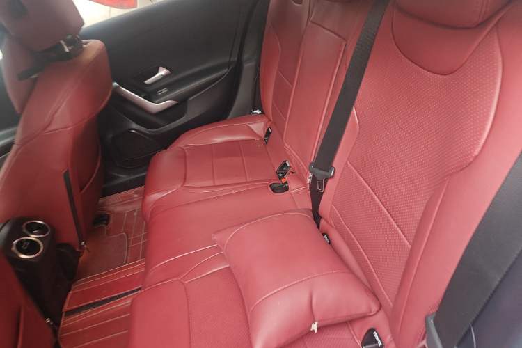 Used Mercedes-Benz A-Class 2021 A 200 L Sport Sedan Fashion Model
