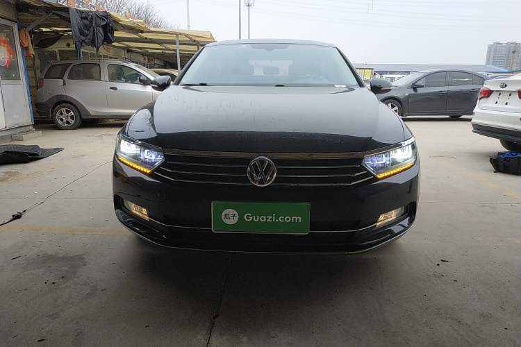 Used Volkswagen Magotan 2018 330TSI DSG Luxury Model