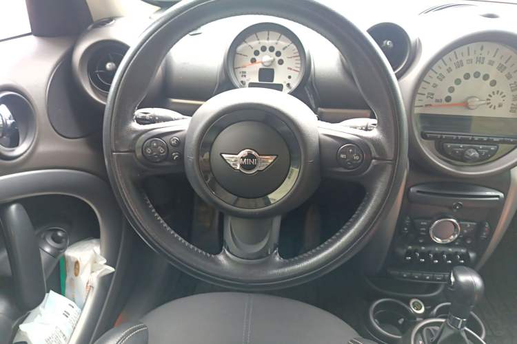 Used MINI 2011 1.6T COOPER S
