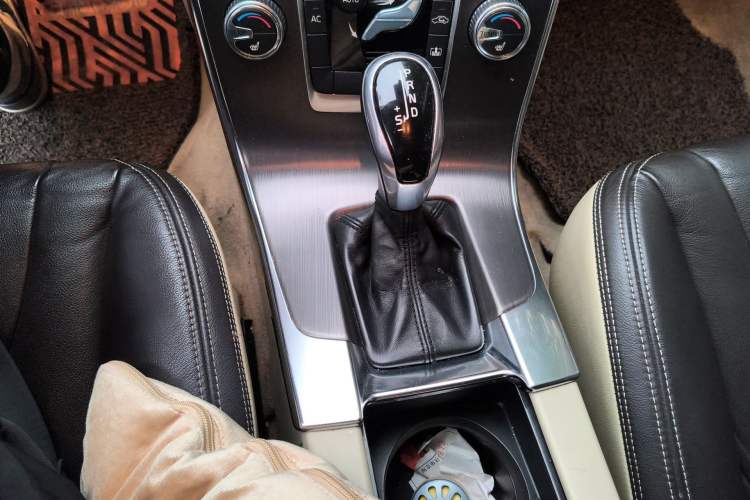 Used Volvo S60 2015 S60L T5 Intelligent Drive Edition
