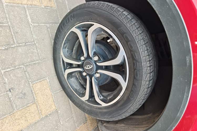 Used Chery QQ Little Ant 2019 4-Seater Smart Edition 35 kWh Right Rear Wheel Hub