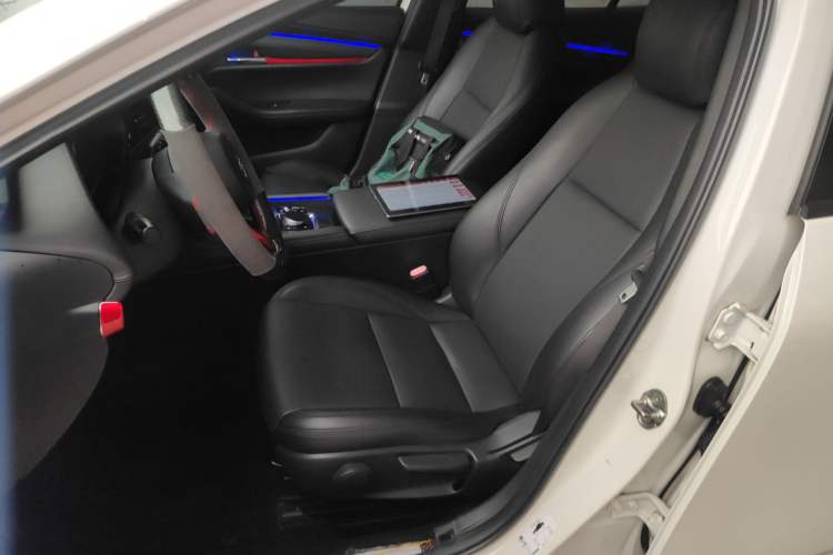 Used Mazda 3 Axela 2020 2.0L Automatic ZhiXuan Edition Left Front Seat