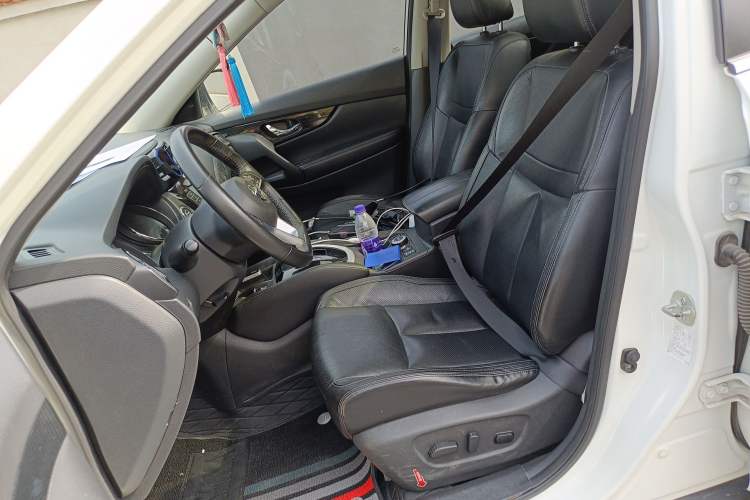 Used Nissan X-Trail 2017 2.5L CVT Luxury Edition 4WD