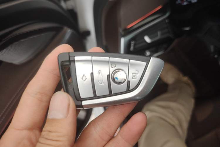 Used BMW 5 Series 2021 525Li Luxury Package Vehicle Key