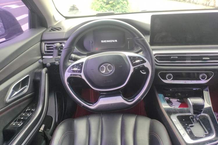Used BAIC Beijing U7 2019 1.5T CVT Elite Version China VI Steering Wheel