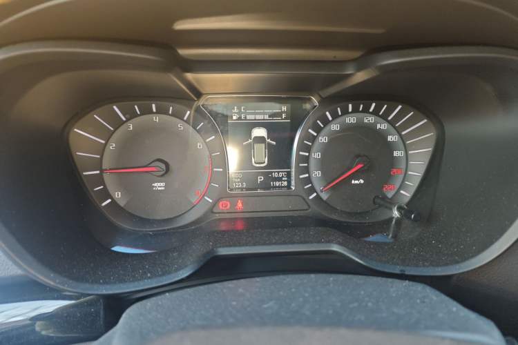 Used GAC Trumpchi GS4 2017 235T Automatic Two-Wheel Drive Luxury Smart Connectivity Version Instrument Cluster