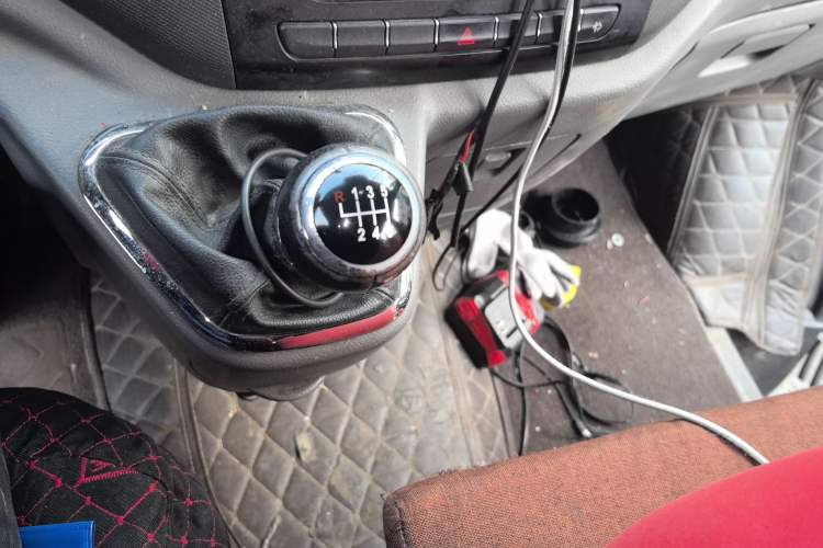 Used Foton Toano 2021 2.0T Manual Tongtu Extended-Wheelbase Mid-Roof 5/6/7-Seater 4F20TC3 Gear Lever