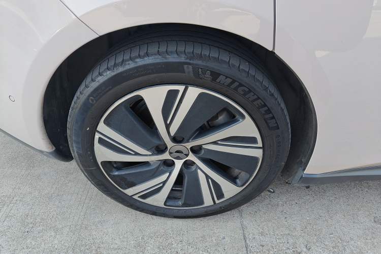 Used Nio ET5 2022 75 kWh
