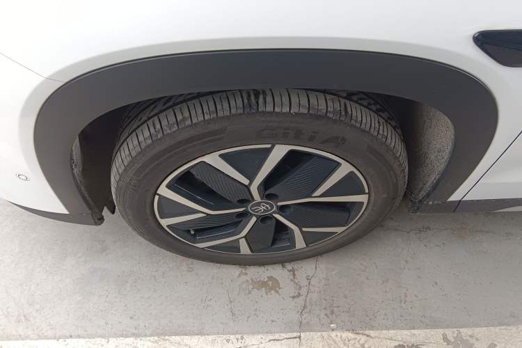 Used BYD Song L DM-i 2025 Intelligent Driving Version 160 km Beyond-Range Type
