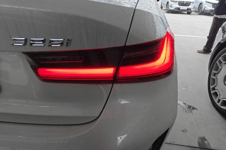 Used BMW 3 Series 2023 325i M Sport Package