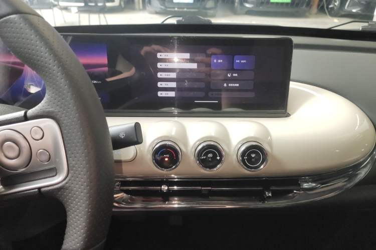 Used Wuling Bingo 2023 410 km Lingxi Deluxe Edition