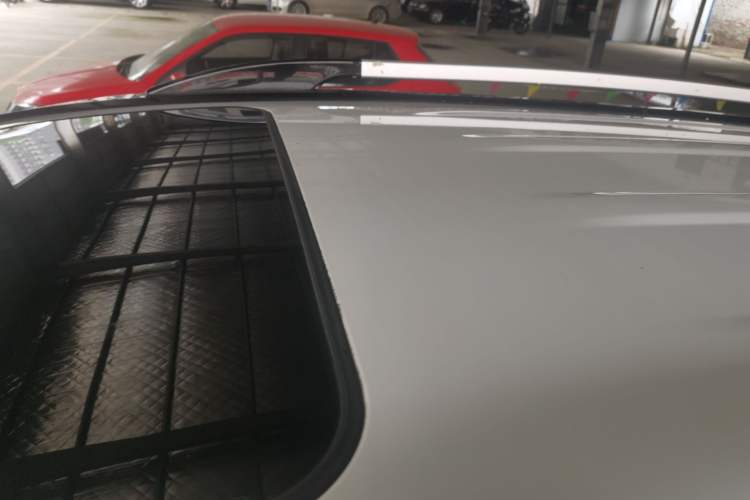 Used Haval H6 2016 Upgraded Model 1.5T Manual Two-Wheel Drive Elite Version Roof