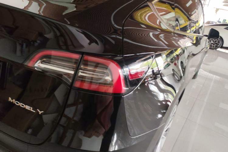 Used Tesla Model Y 2022 Rear-Wheel-Drive Version