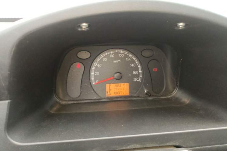 Used Wuling Zhiguang 2020 1.2L Practical Model China VI LSI
