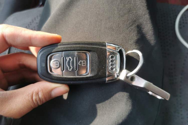 Used Audi A6L 2014 30 FSI Technology Model Vehicle Key