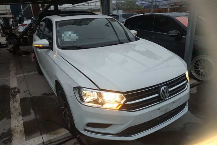 Used Volkswagen Bora 2019 Bora Legend 1.5L Automatic Leading Model China VI Standard Front Right 45 Deg