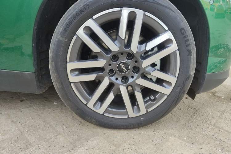 Used MINI Electric MINI COOPER 2025 Model Facelift 466km COOPER E Classic Style
