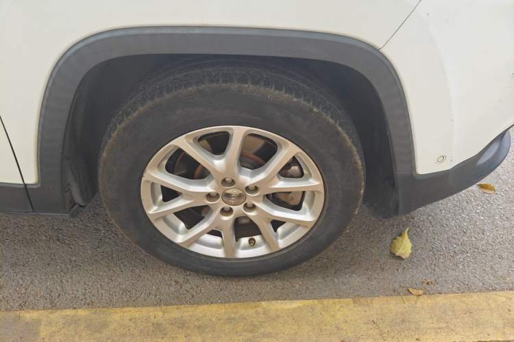 Used Jeep Cherokee 2016 2.4L Leading Edition